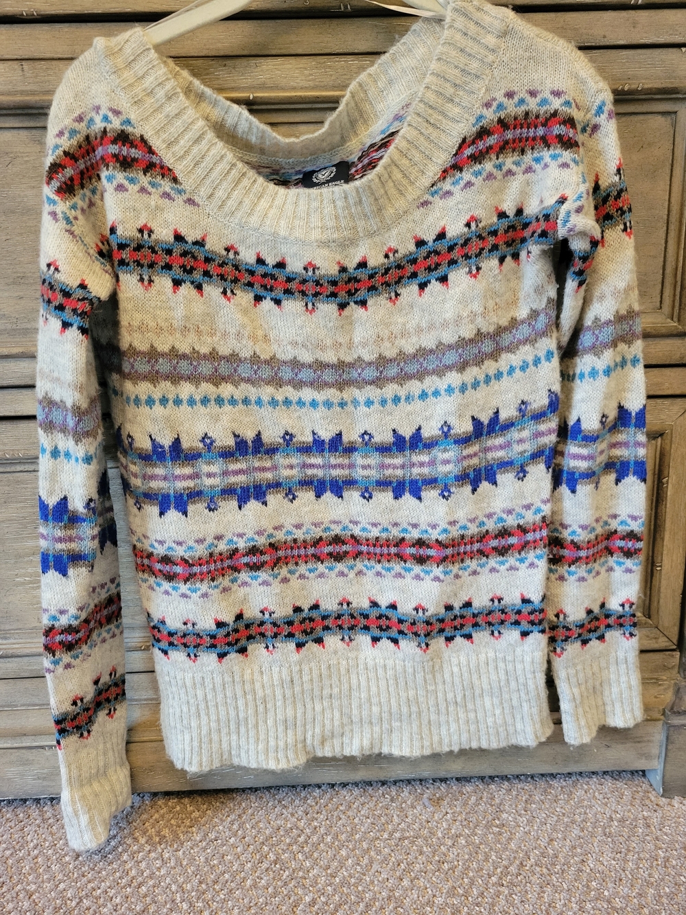 AMERICAN EAGLE -Neutral Fair Isle Crewneck Sweater with Multicolor Pattern
